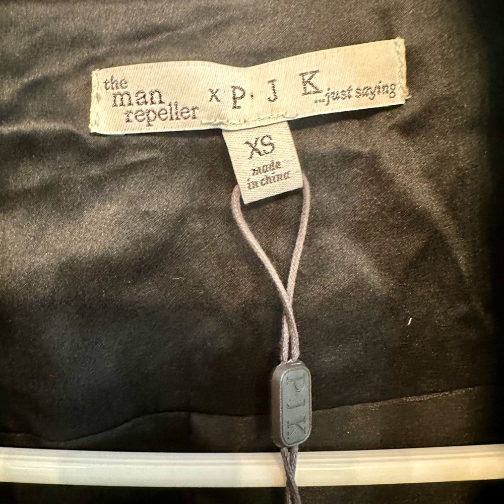 PJK Patterson J. Kincaid Black Silk Moto Vest with Zipper Details XS - Picture 2 of 6